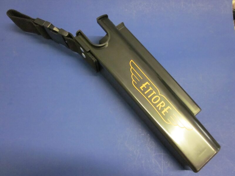 SQUEEGEE WET HOLSTER